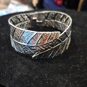 Silver Leaf Pattern Bracelet
